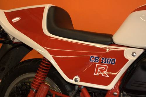 Single seat unit housed the toolkit.