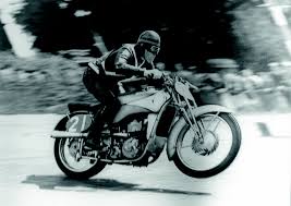 Kluge in action at the Isle of Man Lightweight TT.